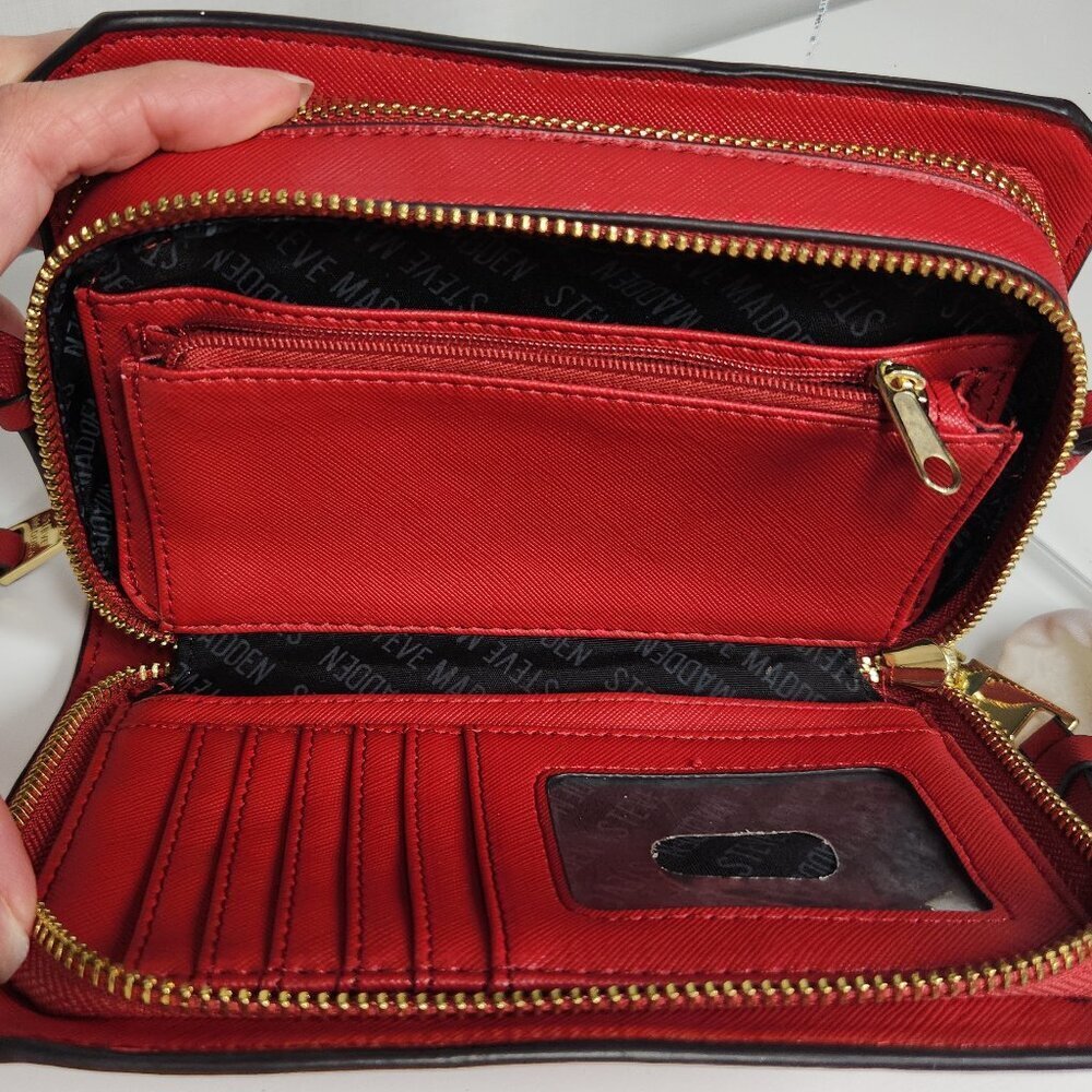 Steve Madden Crimson Bkarlee Purse Crossbody Red - Picture 11 of 11